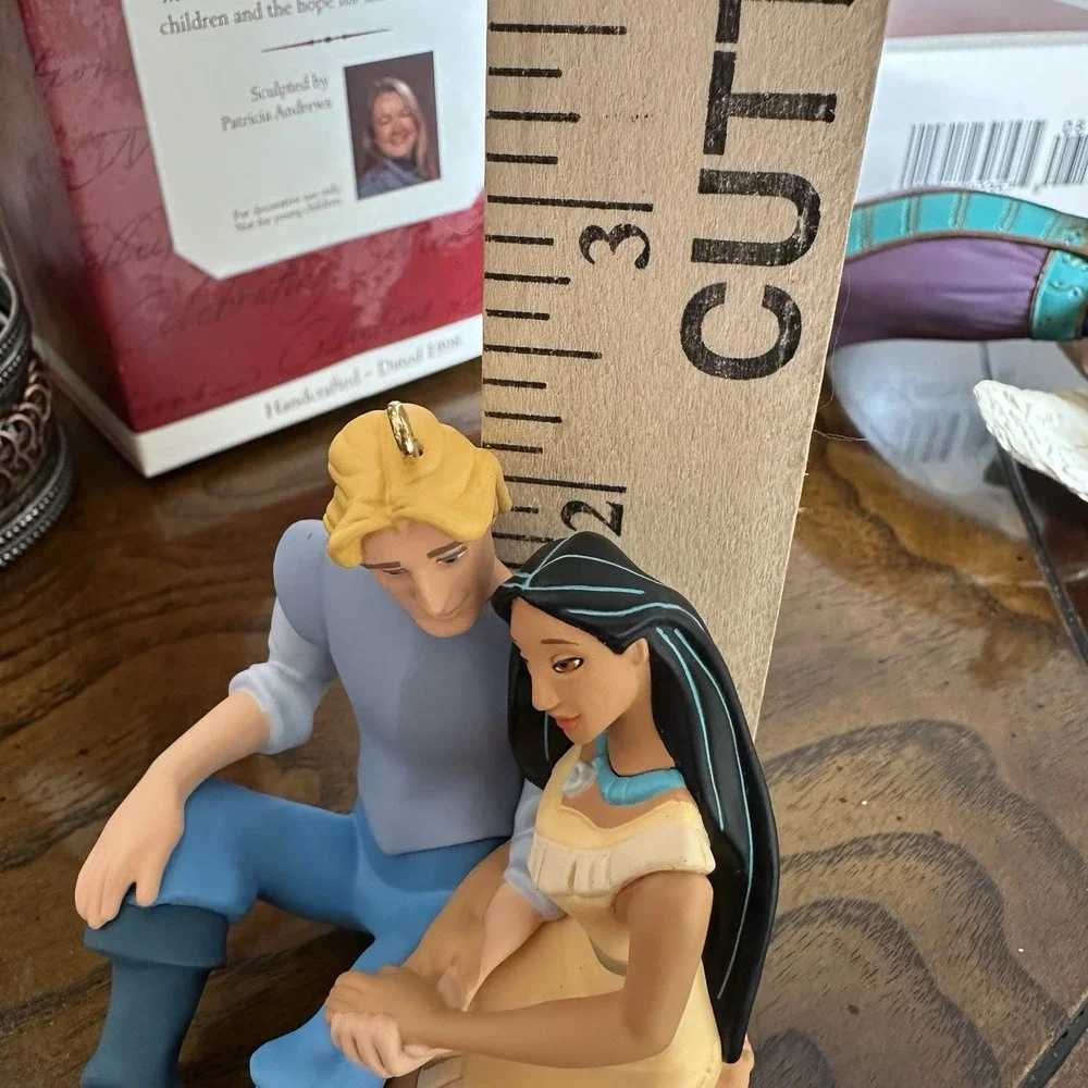 Hallmark Keepsake Pocahontas Captain‎ John Smith Celebration Of Angels Ornaments